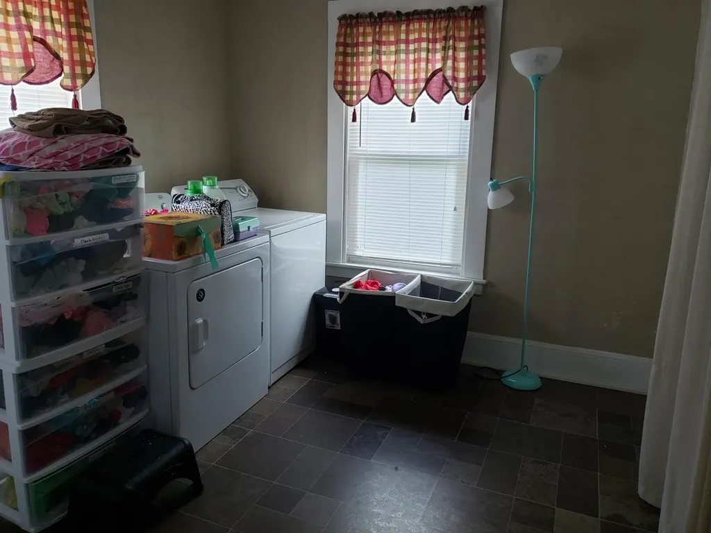 28 Eaton Street Old Town ME 04468