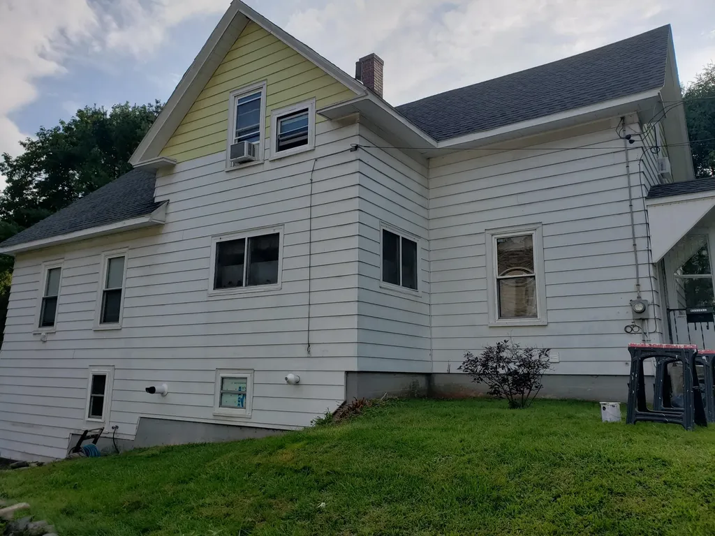 28 Eaton Street Old Town ME 04468
