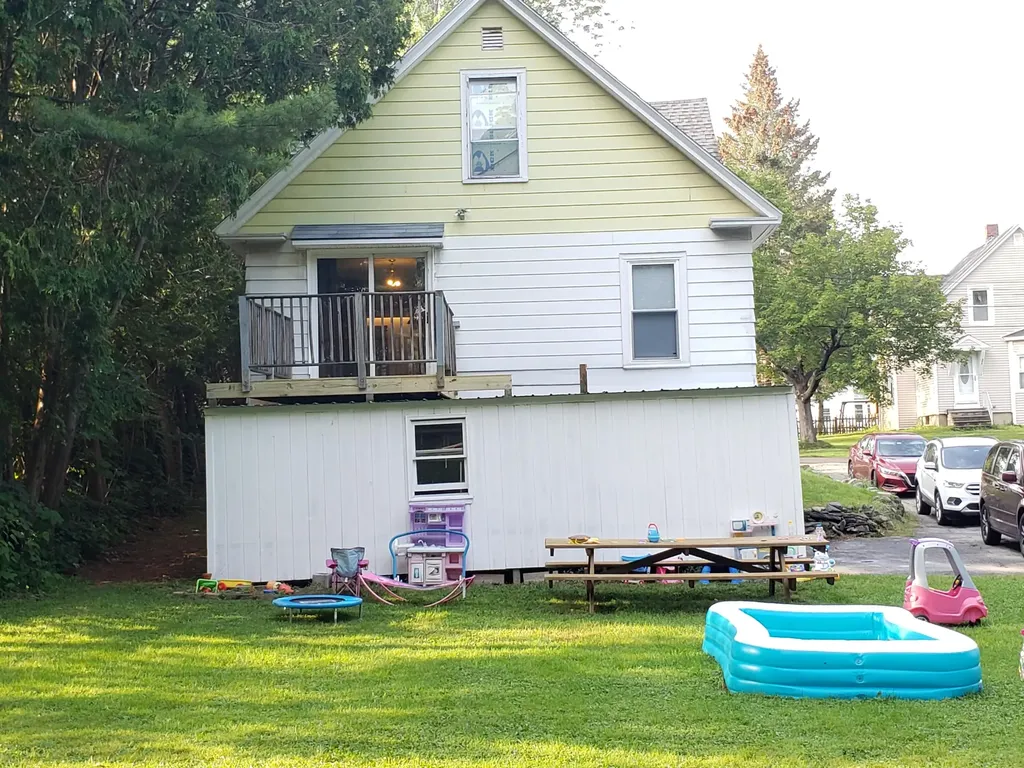 28 Eaton Street Old Town ME 04468