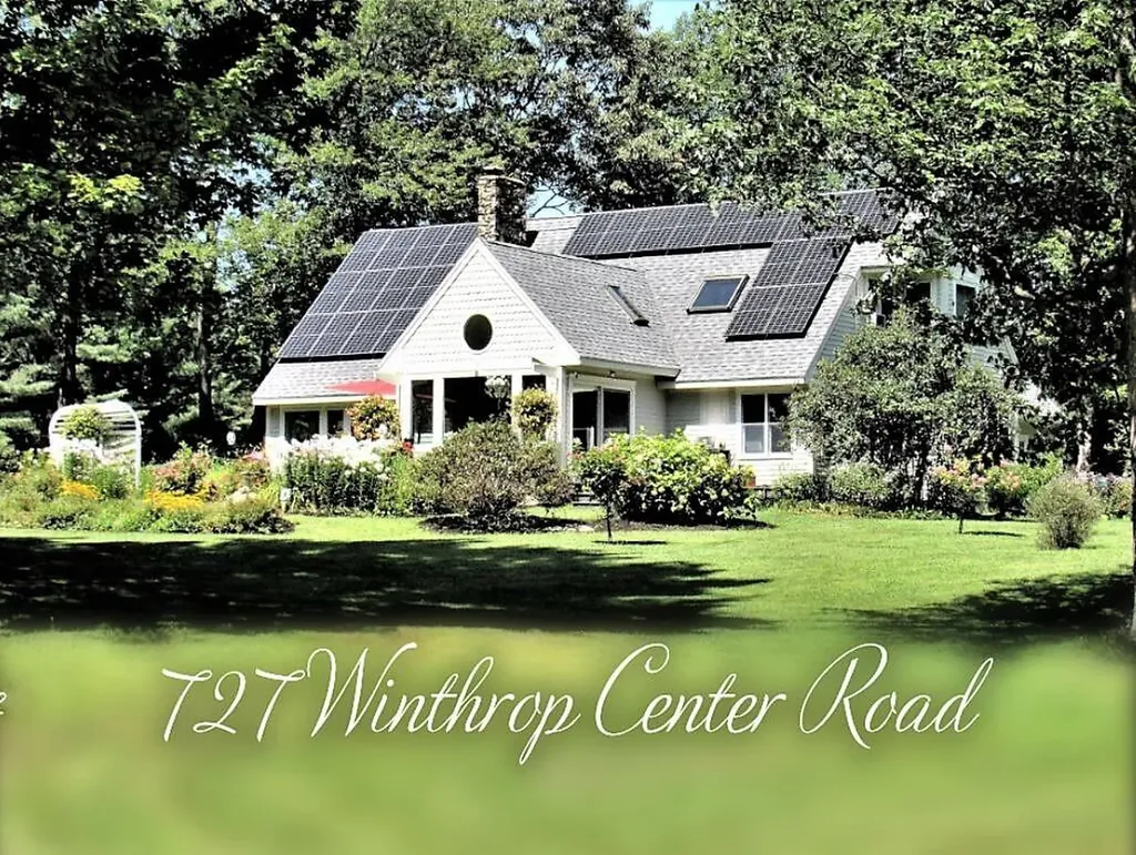 727 Winthrop Center Road Winthrop ME 04364