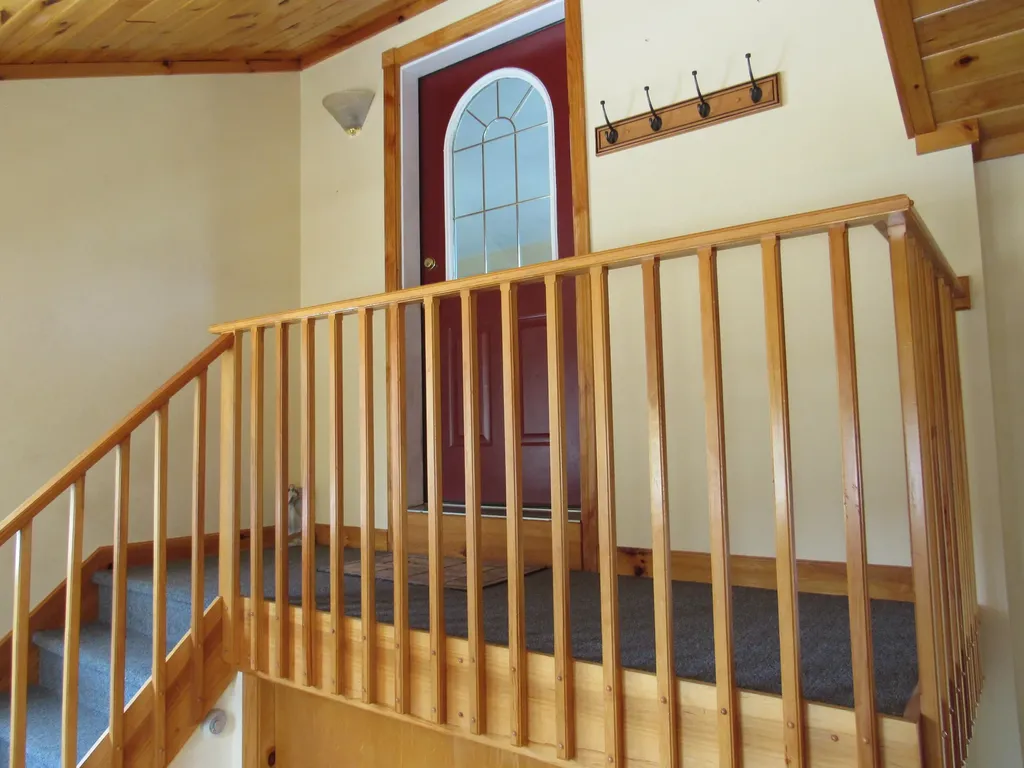 23 Robin Court Skowhegan ME 04976