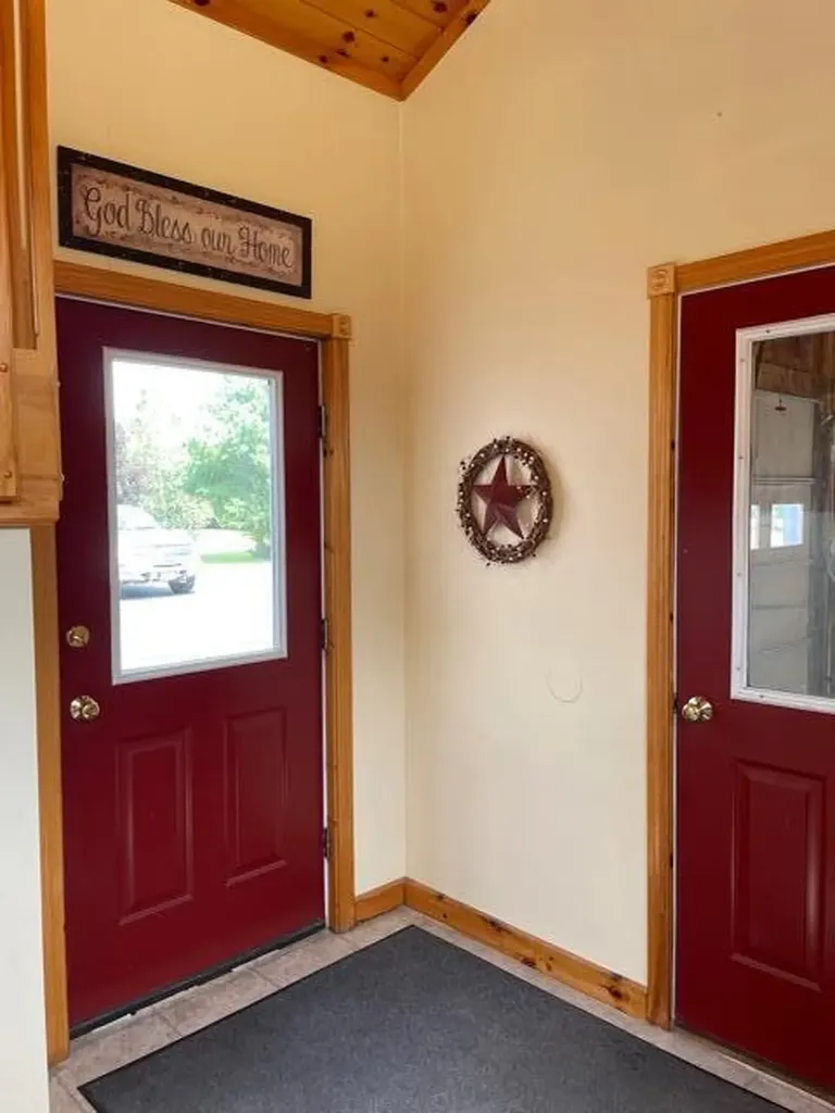 23 Robin Court Skowhegan ME 04976
