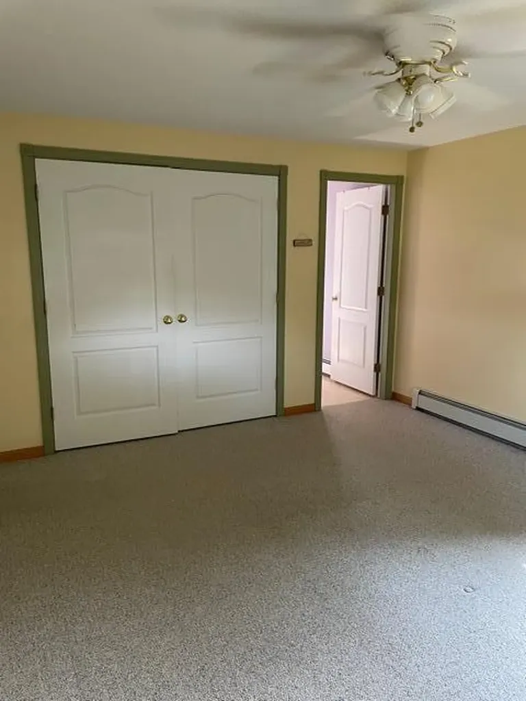 23 Robin Court Skowhegan ME 04976