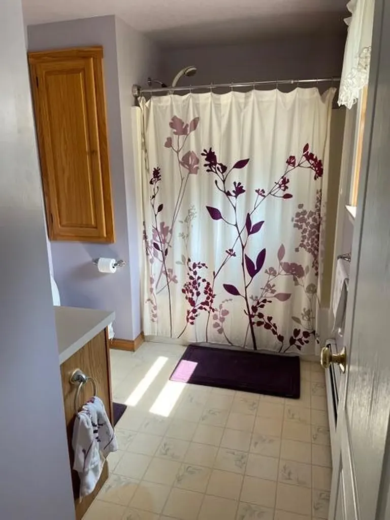 23 Robin Court Skowhegan ME 04976