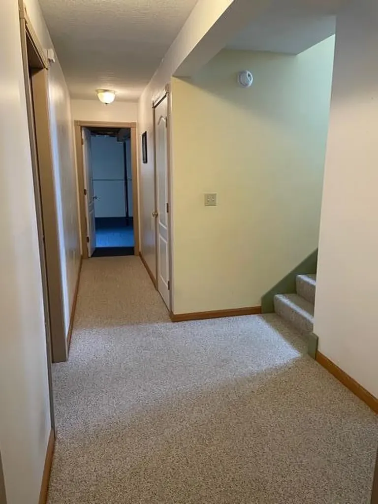 23 Robin Court Skowhegan ME 04976