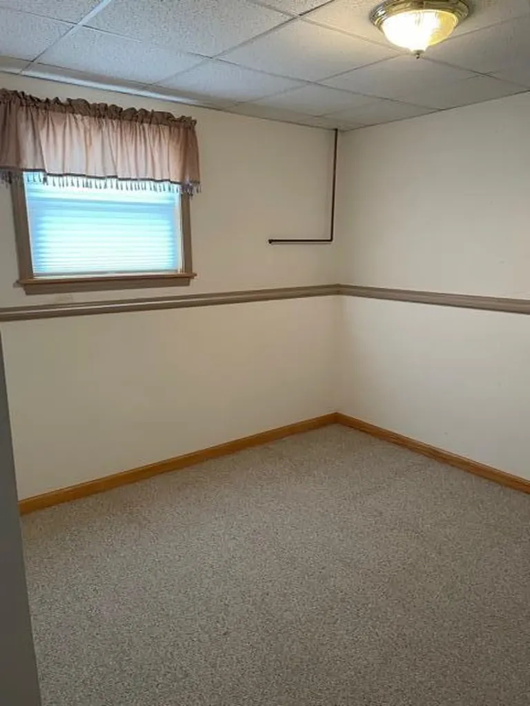 23 Robin Court Skowhegan ME 04976
