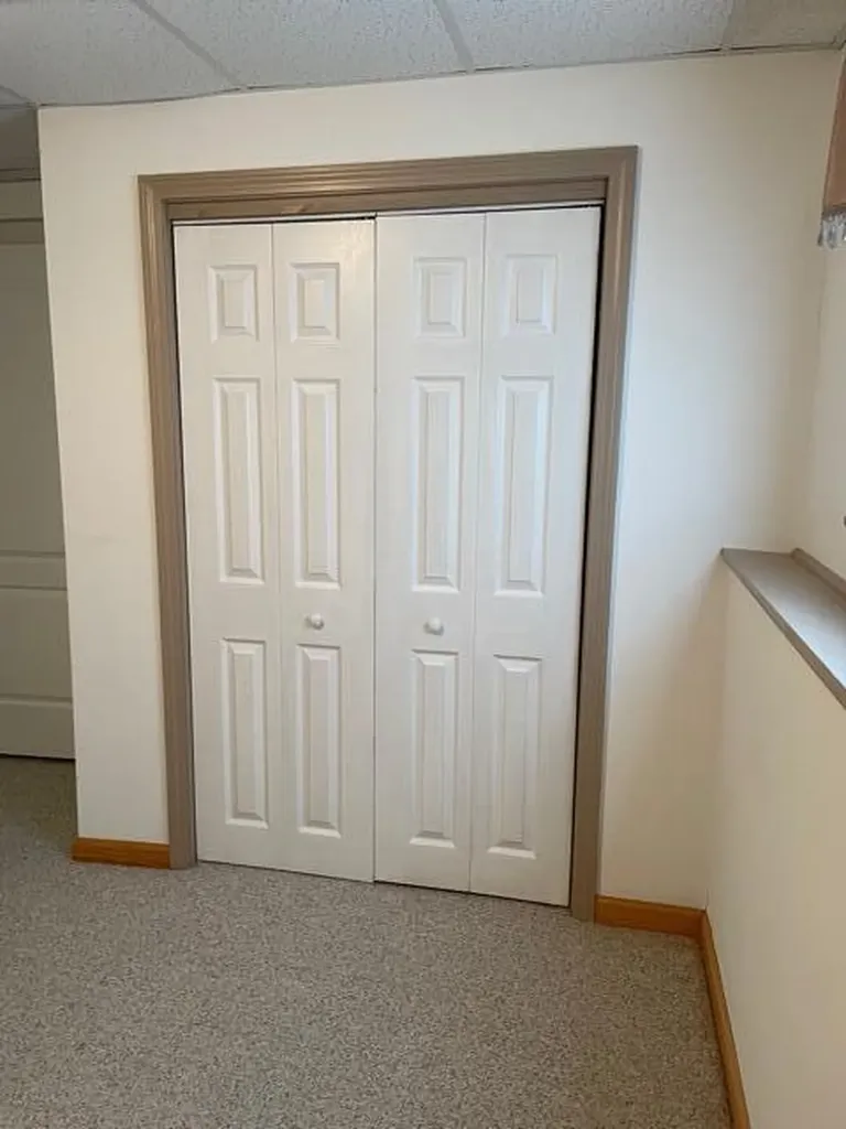 23 Robin Court Skowhegan ME 04976