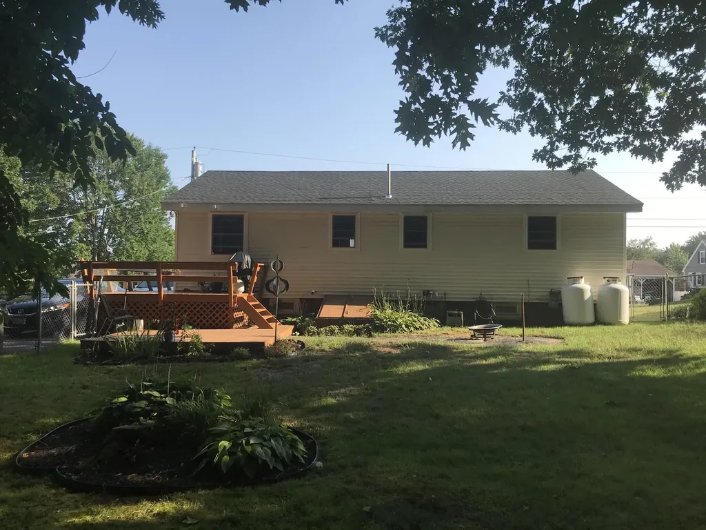 16 Phillip Street Scarborough ME 04074