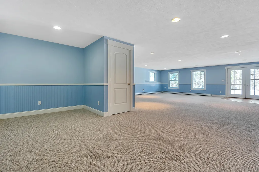 26 Cortland Avenue Turner ME 04282