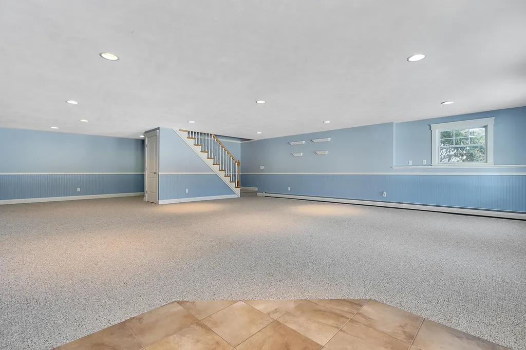 26 Cortland Avenue Turner ME 04282