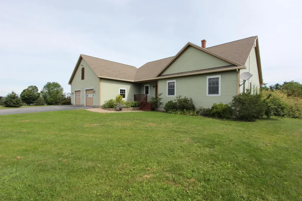 26 Cortland Avenue Turner ME 04282