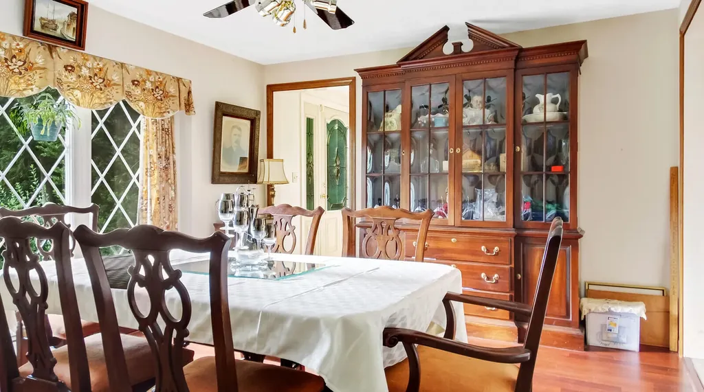 17 Adams Circle Buxton ME 04093