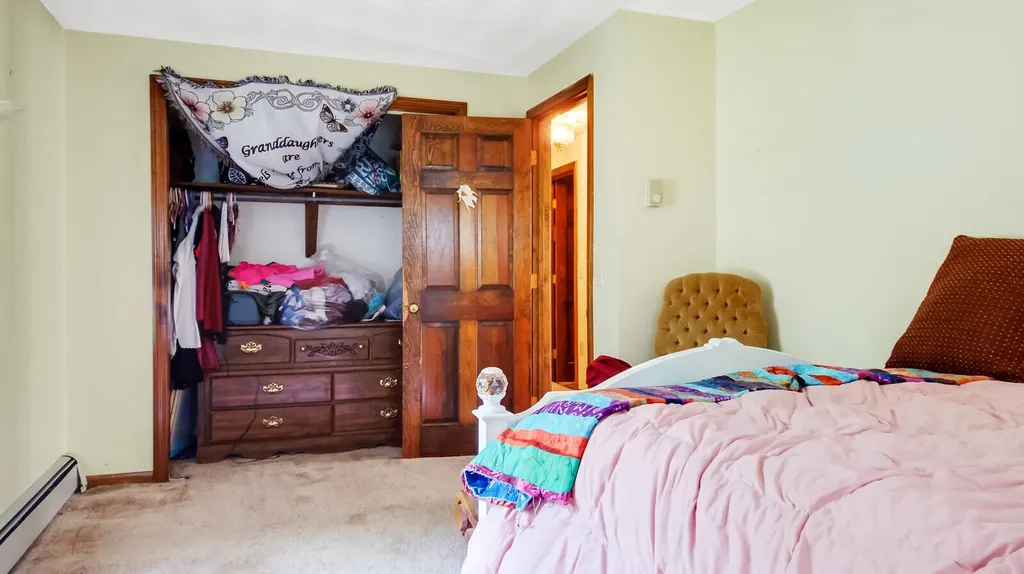 17 Adams Circle Buxton ME 04093