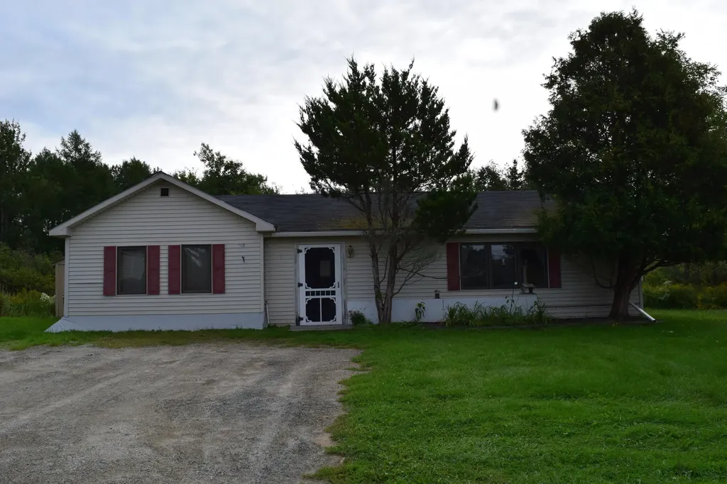 120 & 122 Bayside Road Ellsworth ME 04605