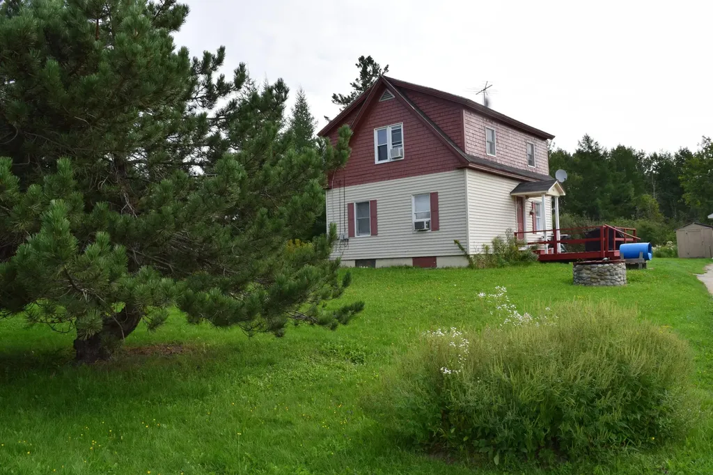 120 & 122 Bayside Road Ellsworth ME 04605