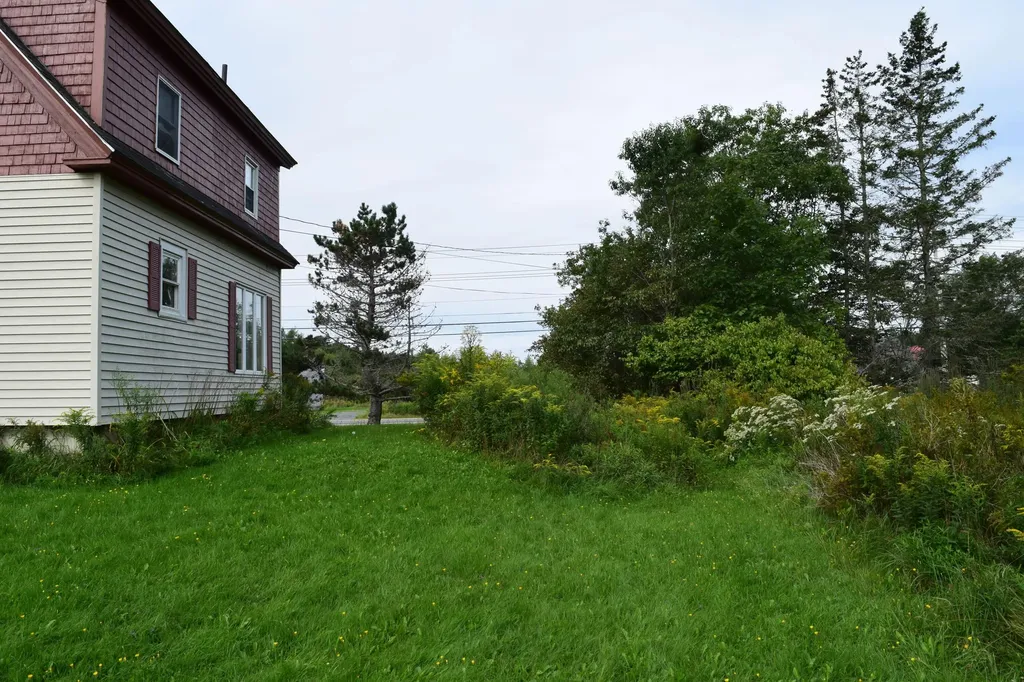 120 & 122 Bayside Road Ellsworth ME 04605