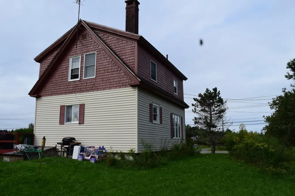 120 & 122 Bayside Road Ellsworth ME 04605