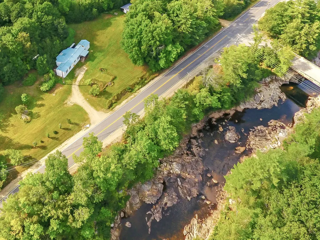 187 Swift River Road Mexico ME 04257