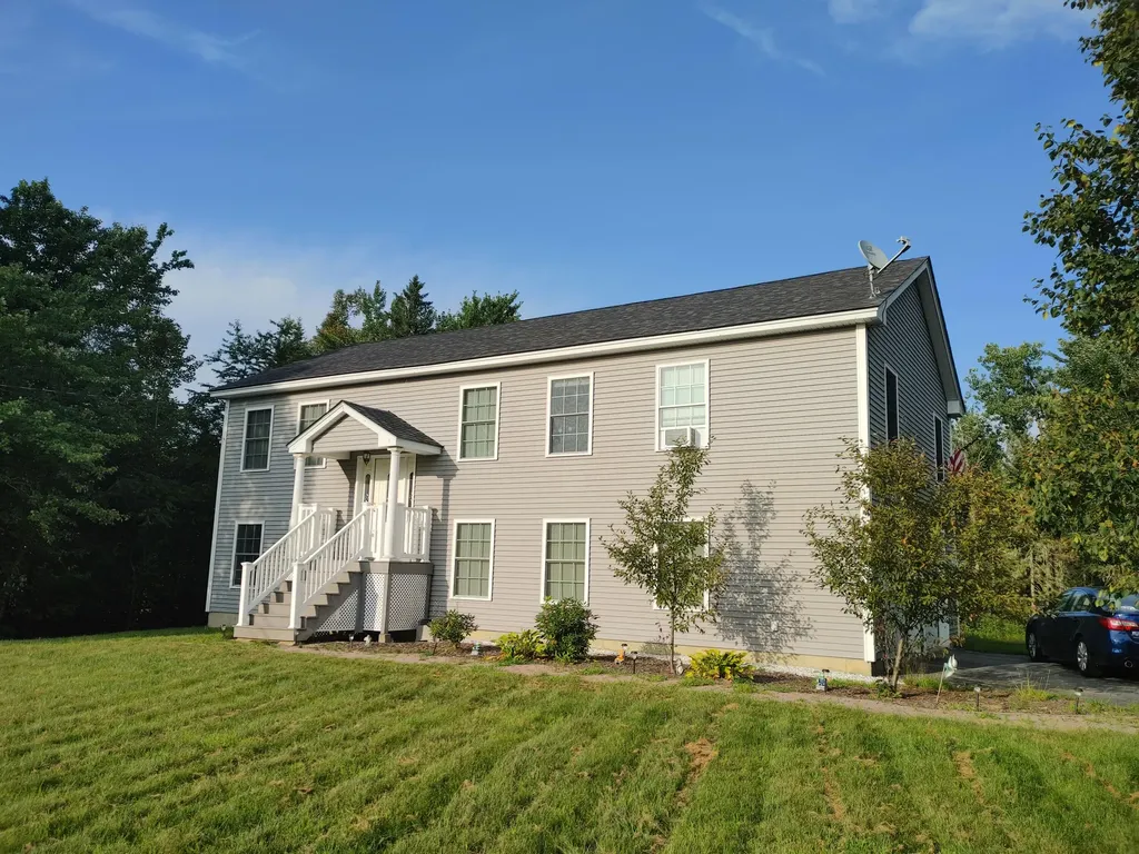 30 Rae Way Hampden ME 04444