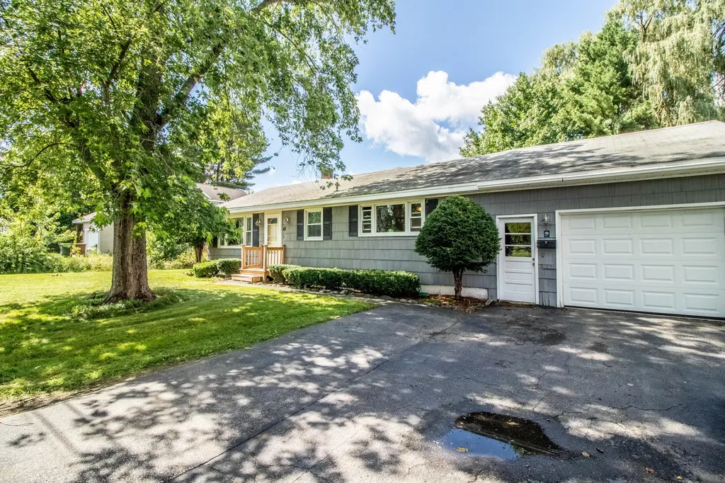 43 Lafayette Street Saco ME 04072
