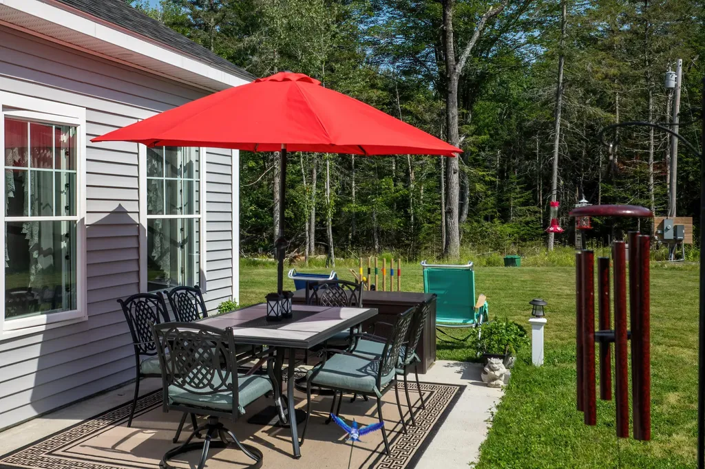 153 Woodcock Lane Lamoine ME 04605