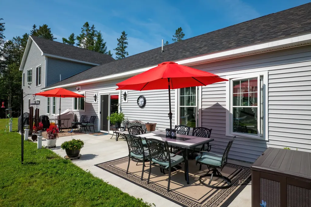 153 Woodcock Lane Lamoine ME 04605