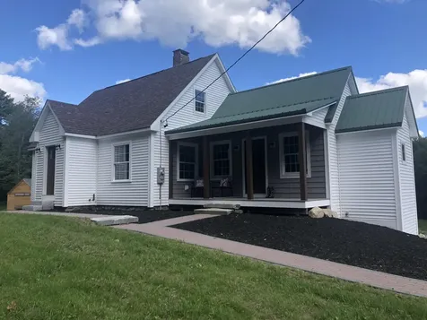 102 Cape Road Raymond ME 04071