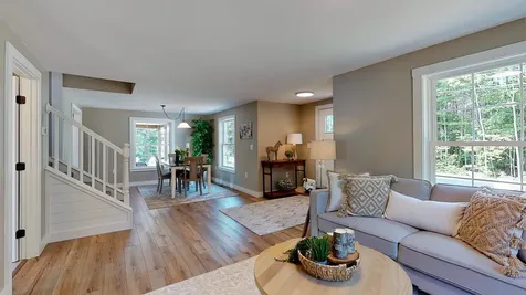 102 Cape Road Raymond ME 04071