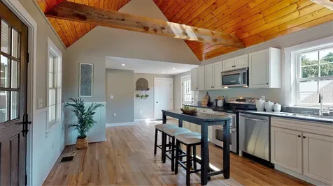 102 Cape Road Raymond ME 04071
