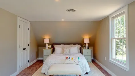 102 Cape Road Raymond ME 04071