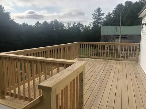 102 Cape Road Raymond ME 04071