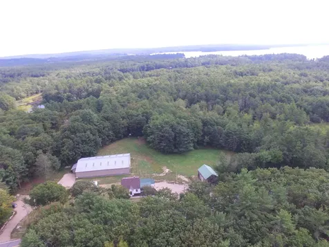 102 Cape Road Raymond ME 04071