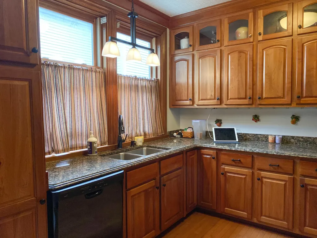 6 Coombs Street Bangor ME 04401