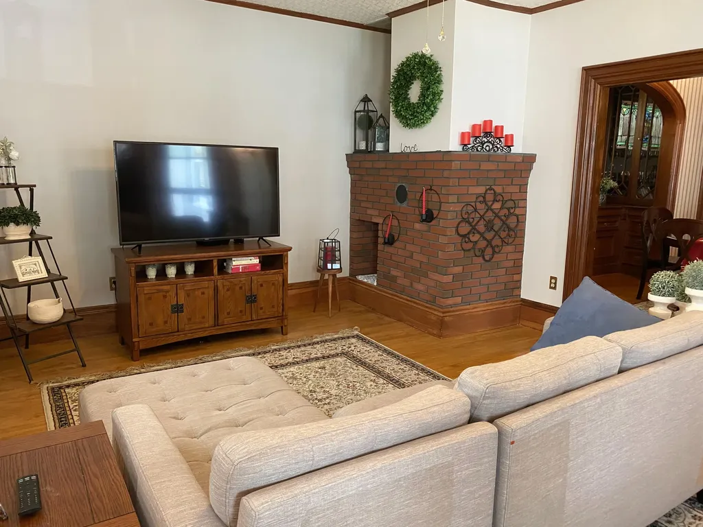 6 Coombs Street Bangor ME 04401