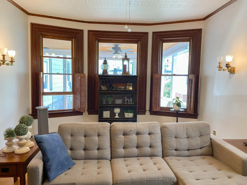 6 Coombs Street Bangor ME 04401