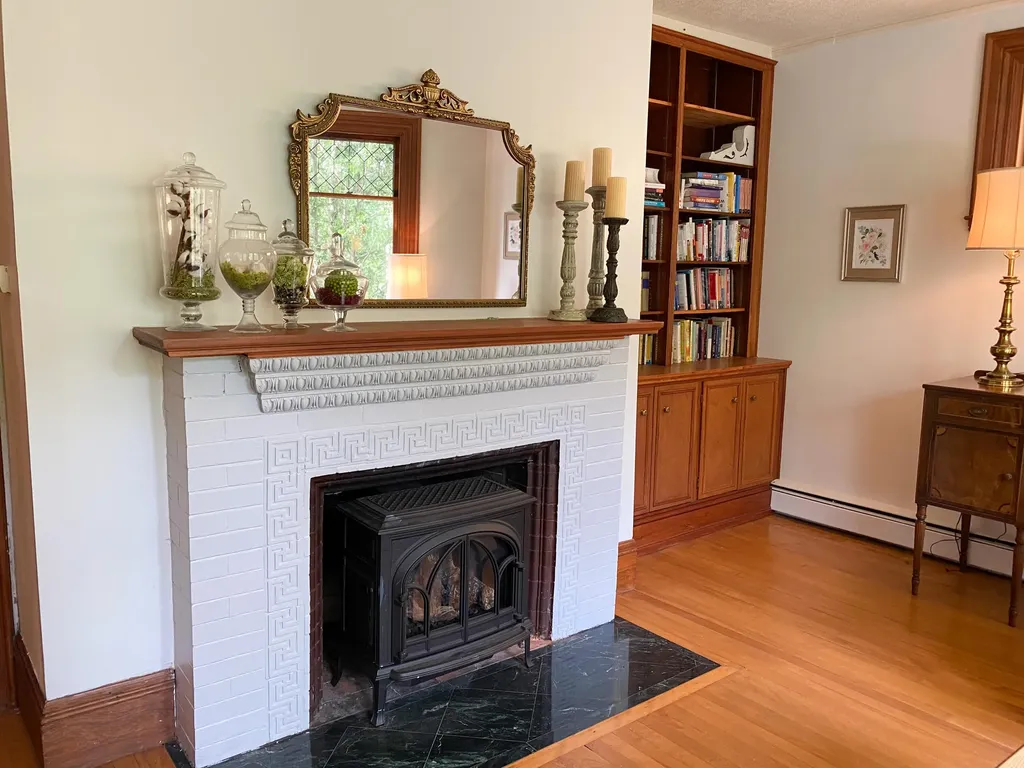 6 Coombs Street Bangor ME 04401
