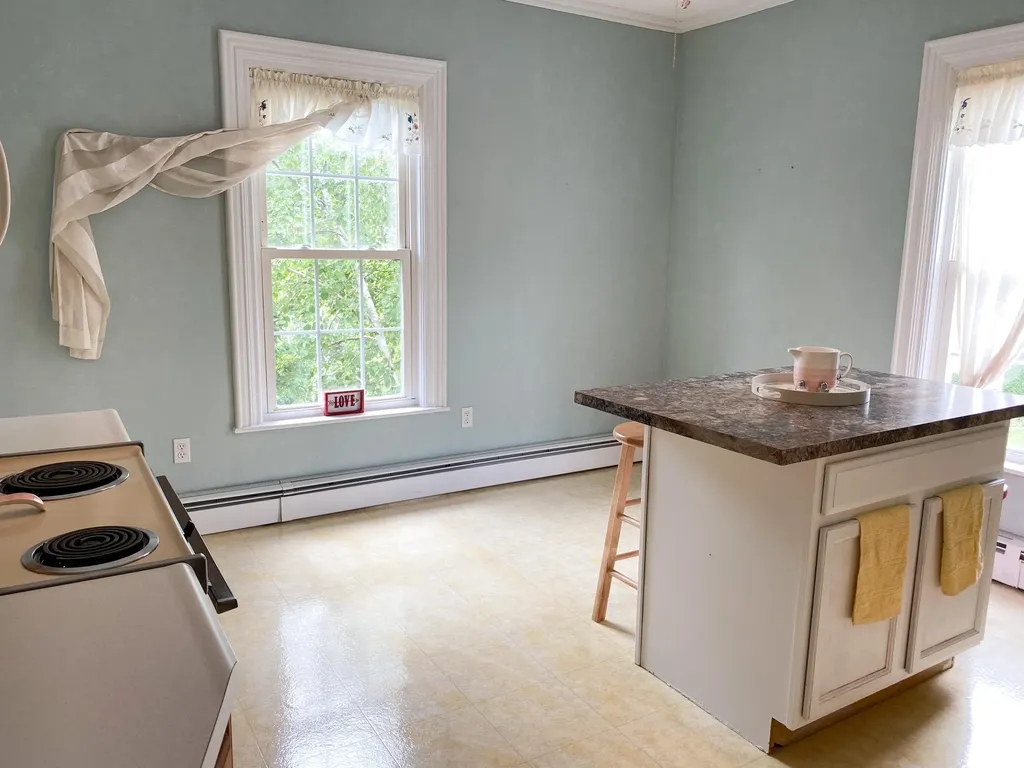 6 Coombs Street Bangor ME 04401