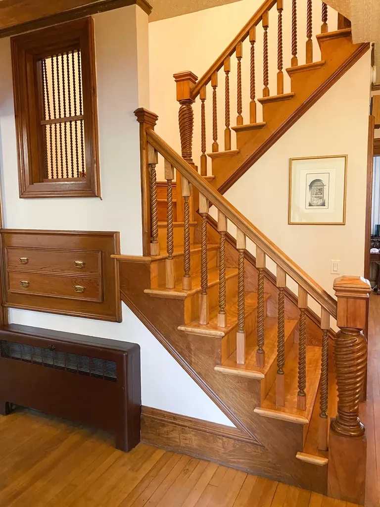 6 Coombs Street Bangor ME 04401