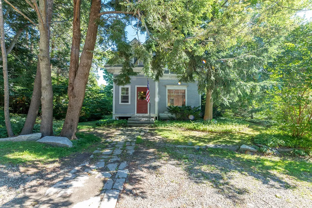 55 Washington Street Camden ME 04843