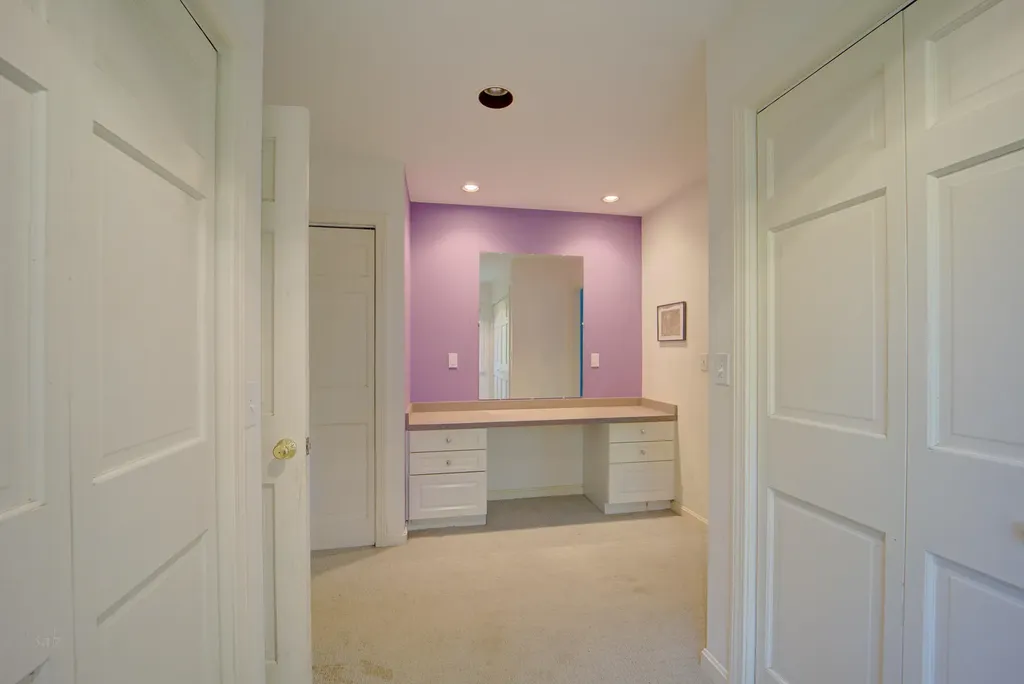 29 Penny Lane Blue Hill ME 04614