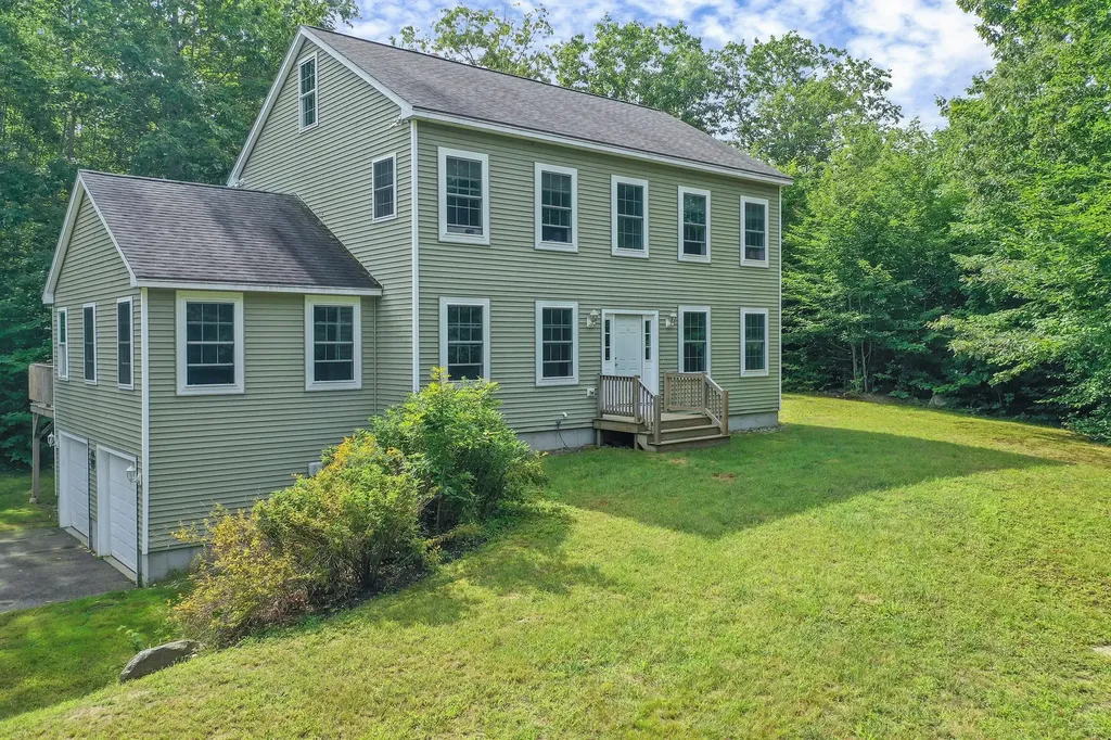 185 Mountain View Road Gray ME 04039