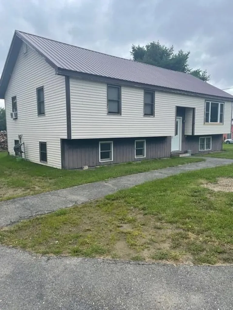 38 Clark Road Detroit ME 04929
