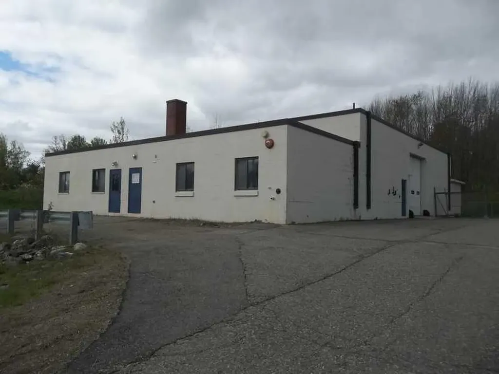 240 Union Street Calais ME 04619
