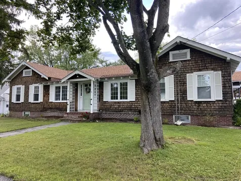 32 Dyer Street Skowhegan ME 04976