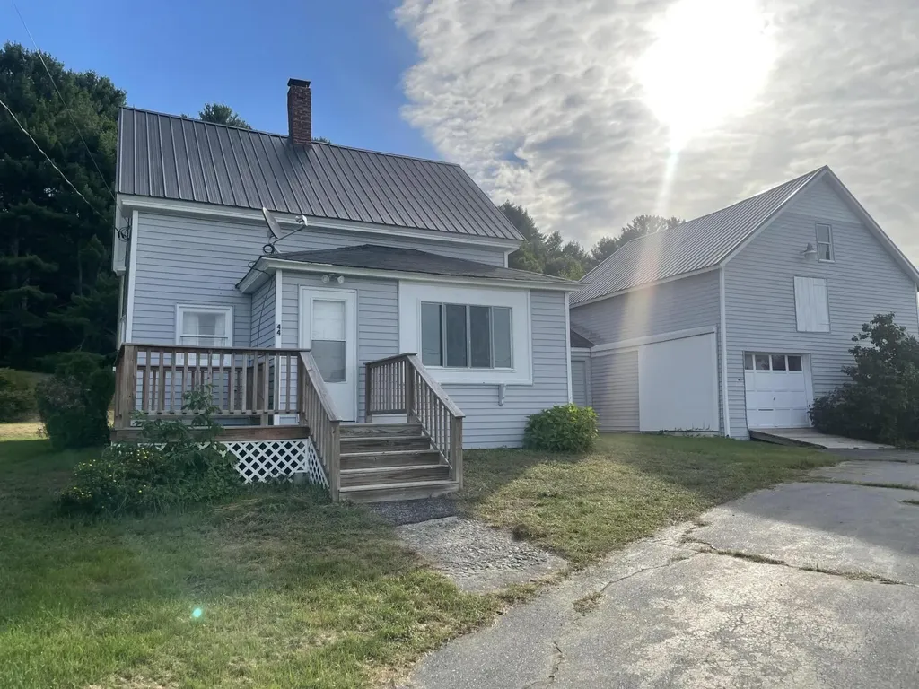 44 Martin Stream Road Norridgewock ME 04957