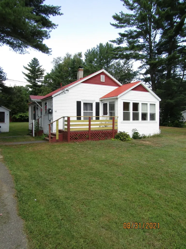 52 Pleasant Street Milo ME 04463