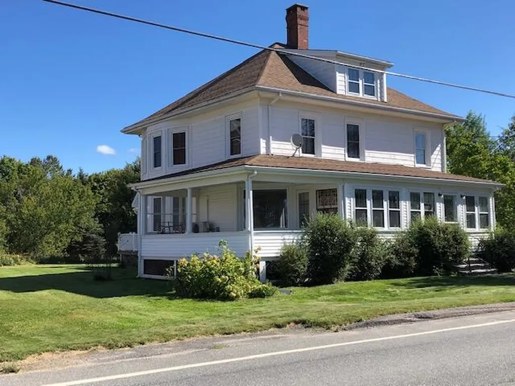 1233 Main Street Harrington ME 04643