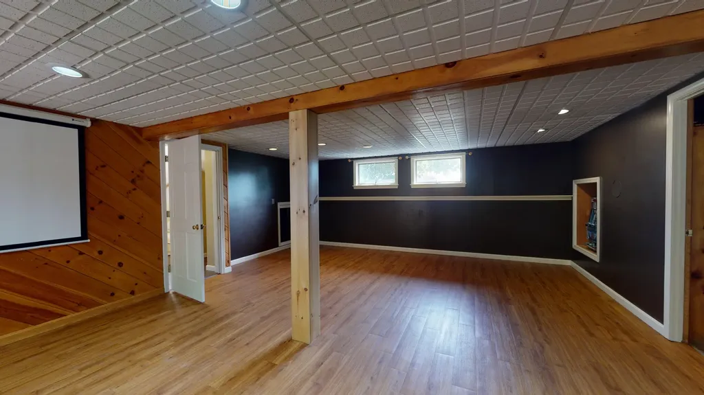 306 Beech Hill Road Auburn ME 04210