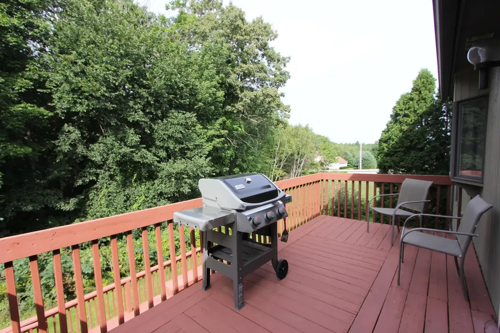 306 Beech Hill Road Auburn ME 04210