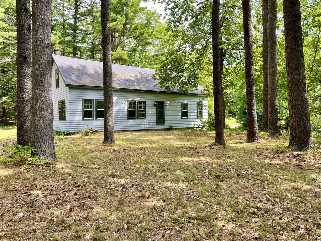 148 Foreside Road Topsham ME 04086